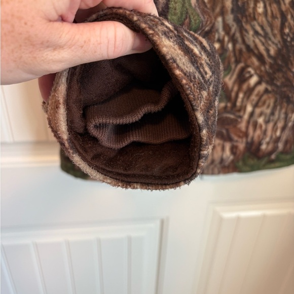 Cabelas Whitetail Gore-Tex Realtree Camo Hunting Jacket Men’s large tall - Picture 9 of 9